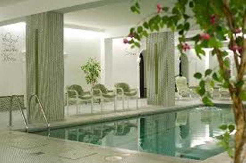Hotel Tyrol-Alpenhof Seefeld in Tirol Exterior photo